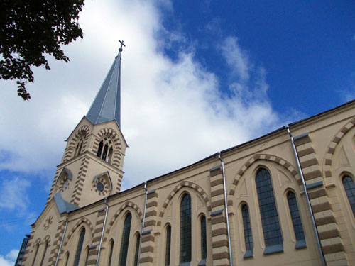 Шпиль кафедрального собора
